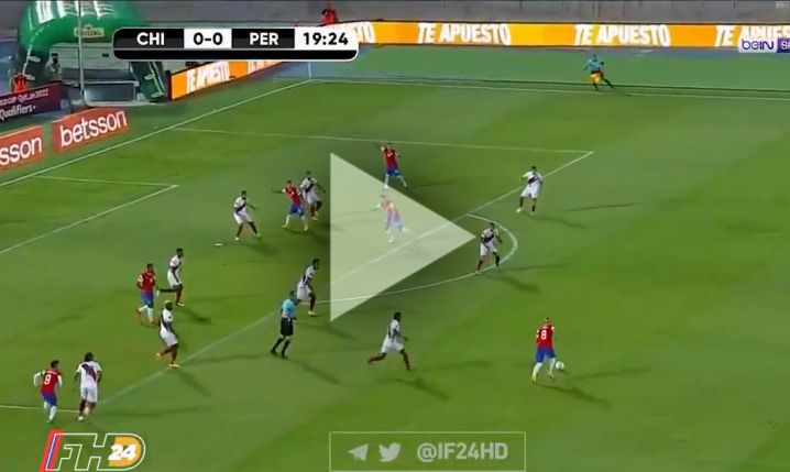 NIEPRAWDOPODOBNY strzał Arturo Vidala w meczu z Peru! [VIDEO]